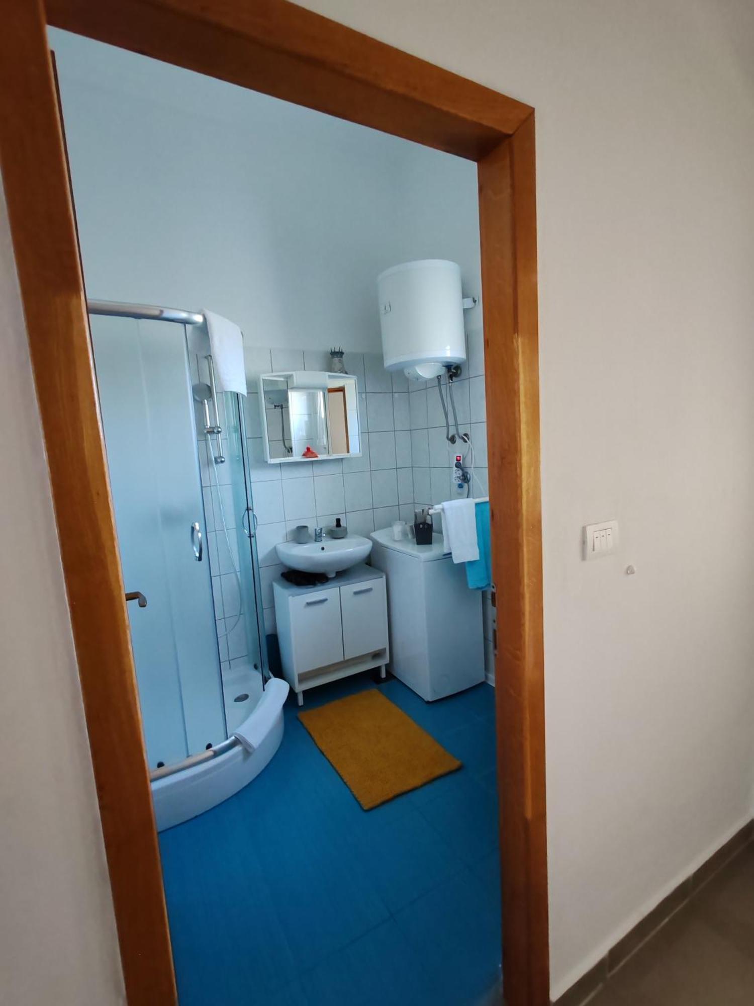 Apartman Olic Ražanac Eksteriør billede